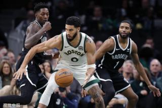 判方面拥有 判方面拥有