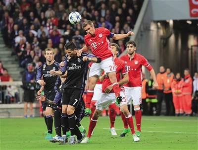 13人之间 13人之间