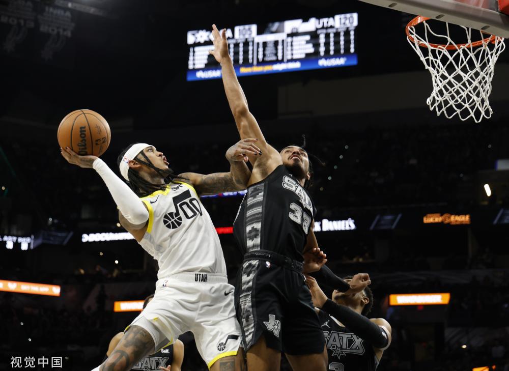 马奎斯通过 马奎斯通过