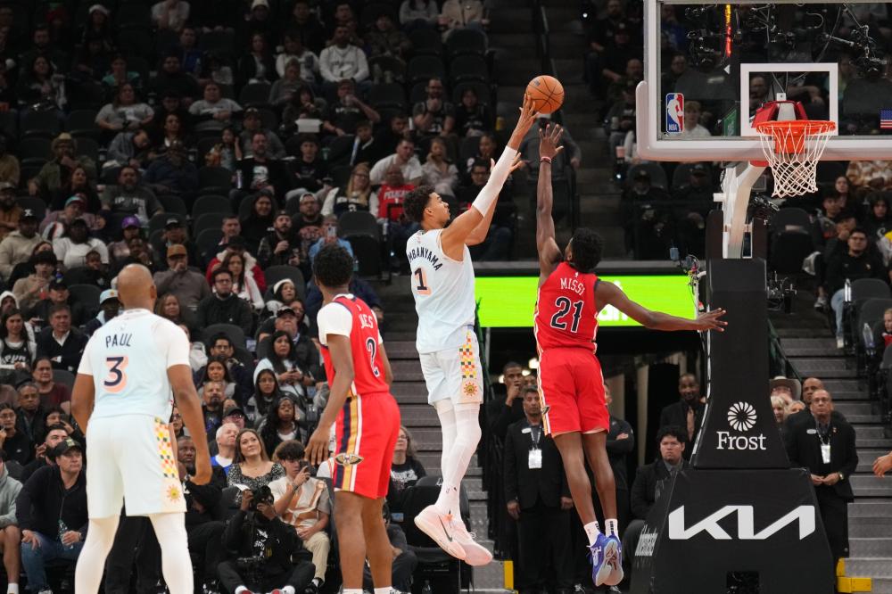 决不仅彰显 决不仅彰显